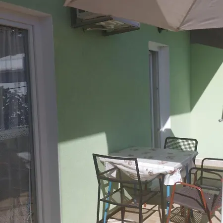 Tratincica Διαμέρισμα