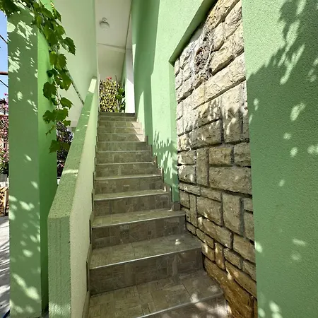 Apartment Tratincica *