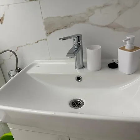 Tratincica * Βόντιτσε