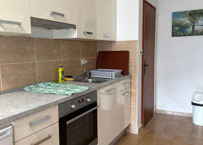 Apartman Tratincica
